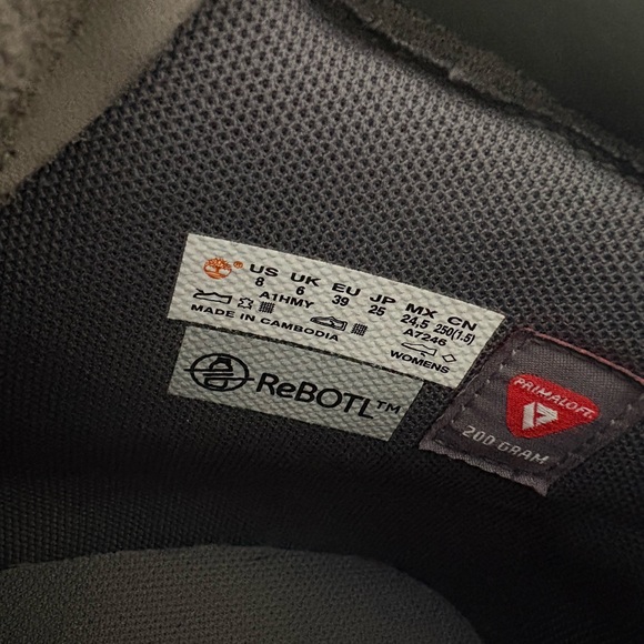 Timberland Light Gray Leather Boots - Picture 6 of 7